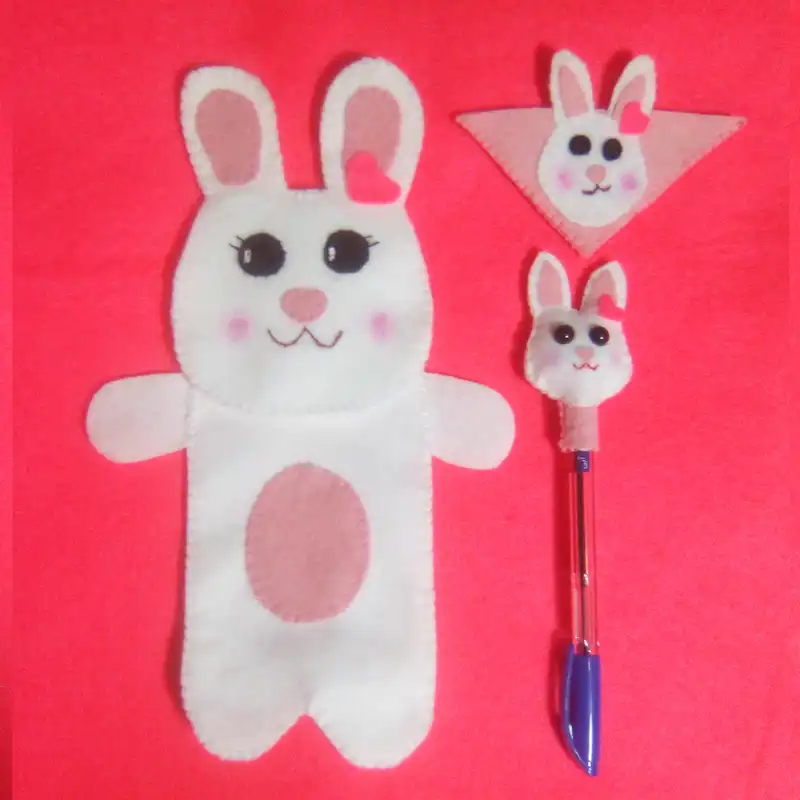 جامدادی مدل خرگوشی کد 87564 به همراه سر مدادی و نشانگر کتاب