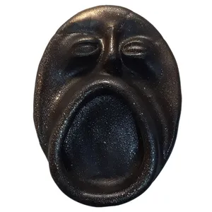 زیرسیگاری مدل چهره کد F