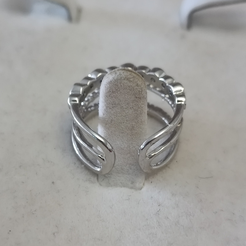 انگشتر زنانه مدل تاج نگین دار