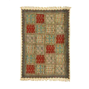 رومیزی قلمكارممتاز اثرعطريان طرح خشتي مدل G221سایز 150*100سانتی متر
