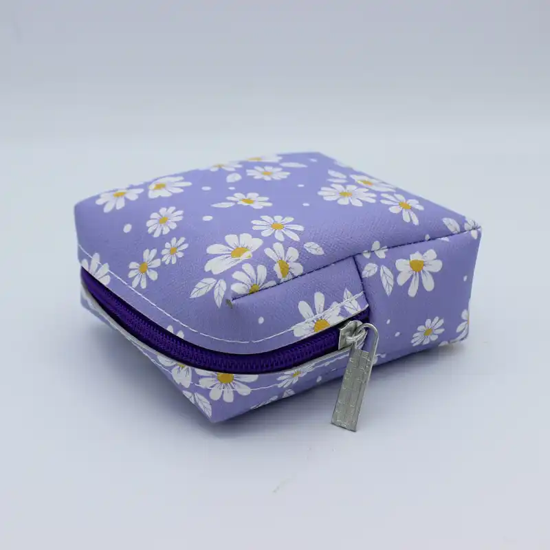 کیف لوازم آرایش زنانه مدل بابونه کد A507