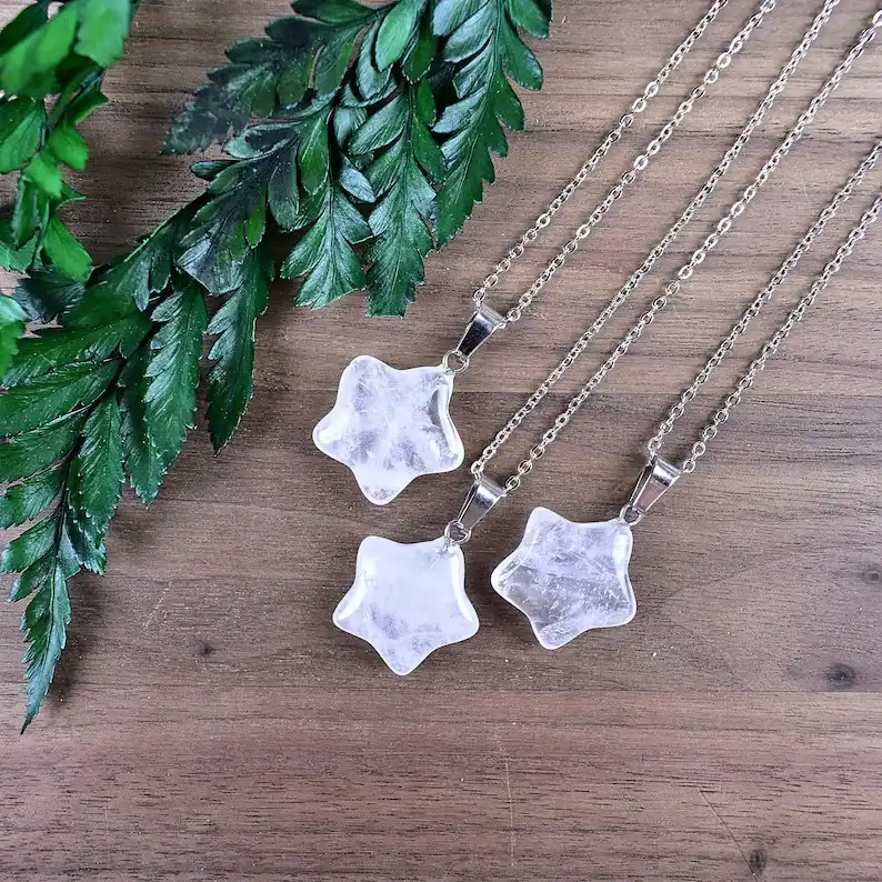 گردنبند زنانه مدل سنگ کوارتز طرح ستاره