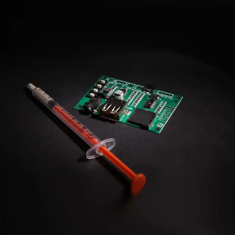 چسب رسانا نقره مدل Pc01