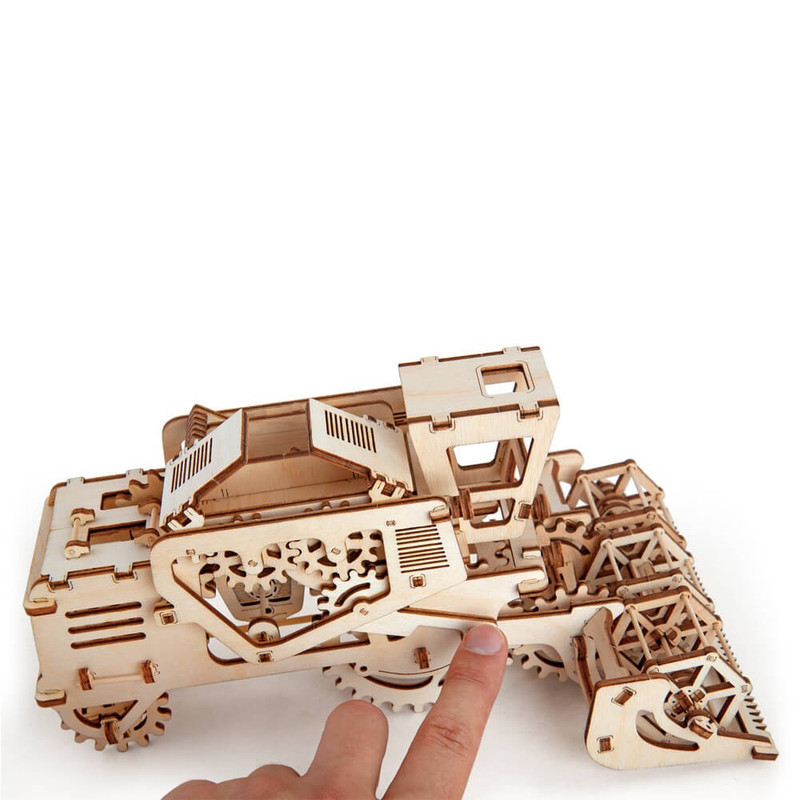 ساختنی مدل ماکت چوبی کمباین کد M59