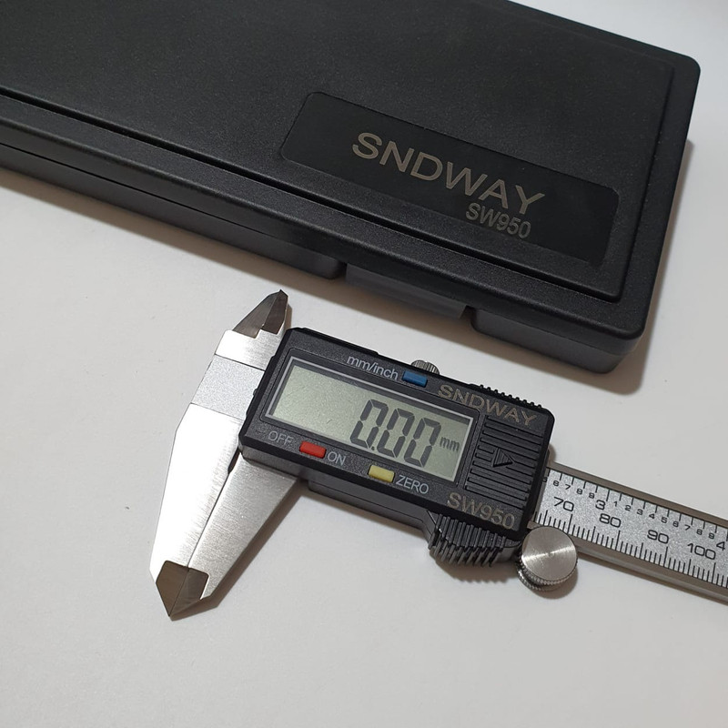 کولیس دیجیتال مدل SW950 گستره 0-150 میلی متر