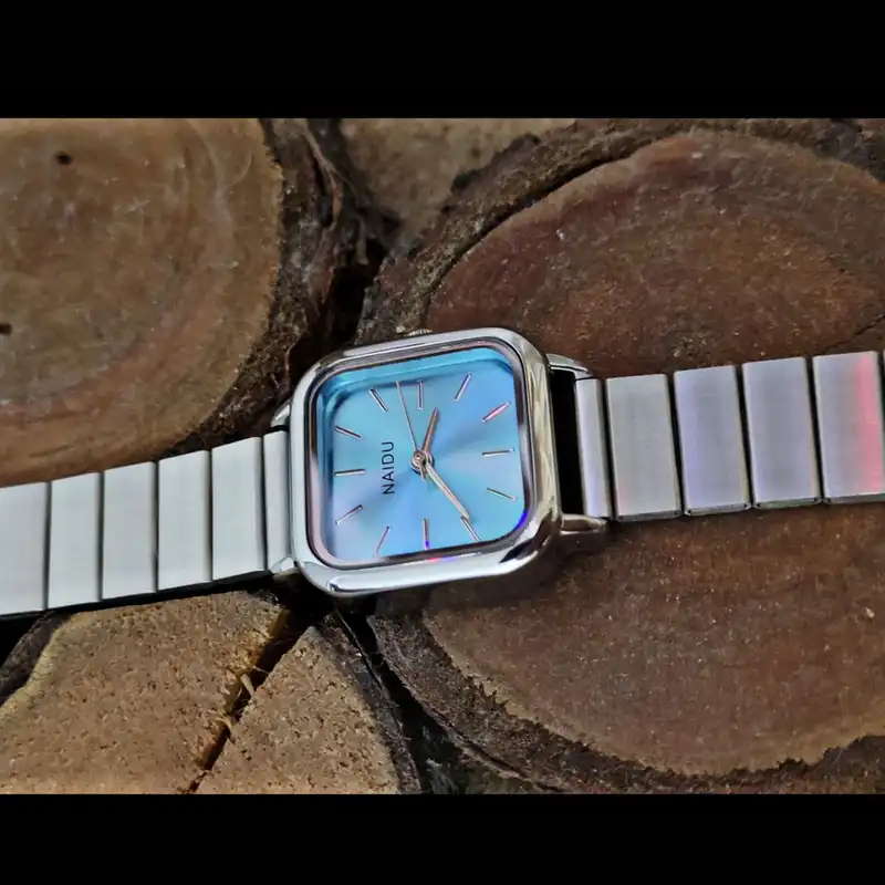 ساعت مچی عقربه ای زنانه مدل کلاسیک bl