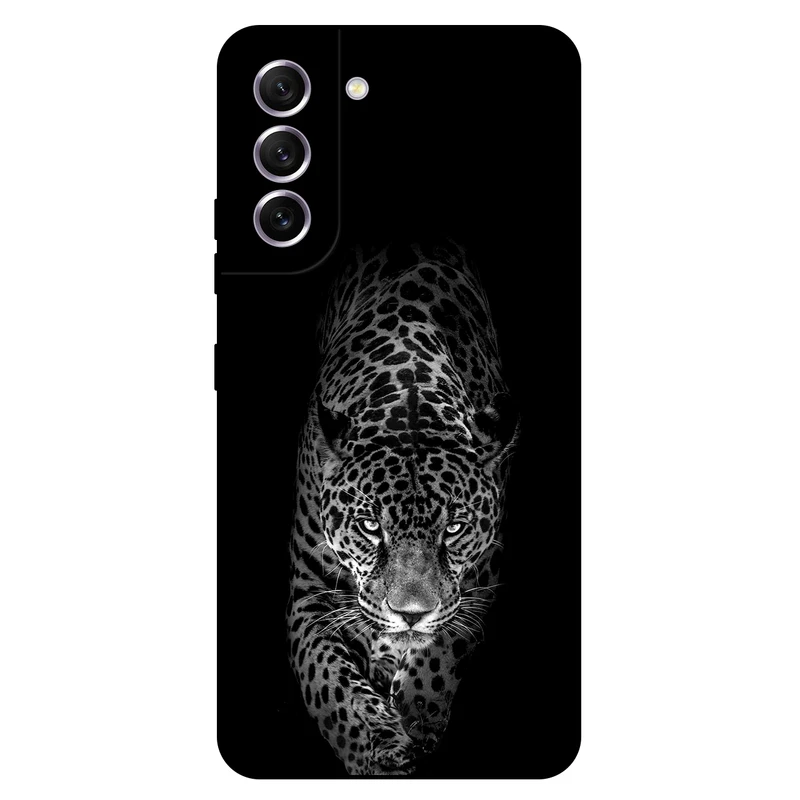 کاور مگافون طرح پلنگ مدل 1879 مناسب برای گوشی موبایل سامسونگ Galaxy S22 5G