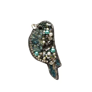 سنجاق سینه زنانه مدل مرغ عشق