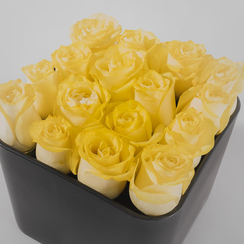 سبد گل رز مدل B-06