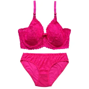 ست شورت و سوتین زنانه مدل دانتل پفکی کد 110