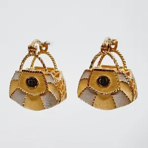 گوشواره طلا 18 عیار زنانه گالری یارطلا  مدل کیفی کد AGKF01