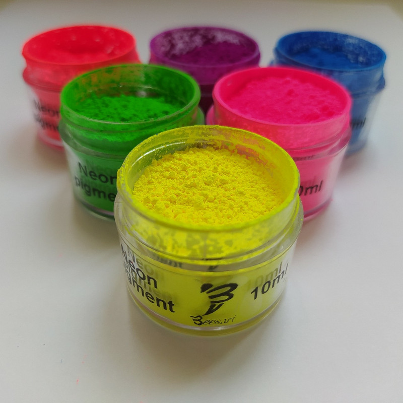 رنگ پودری رزین اپوکسی بیزآرت  مدل بلک لایت  حجم 10 میلی لیتر بسته 6 عددی