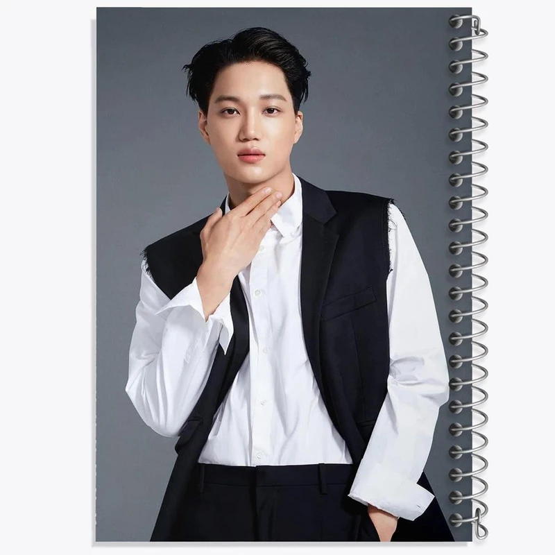 دفتر مشق 50 برگ خندالو مدل کای گروه اکسو EXO کد 13400