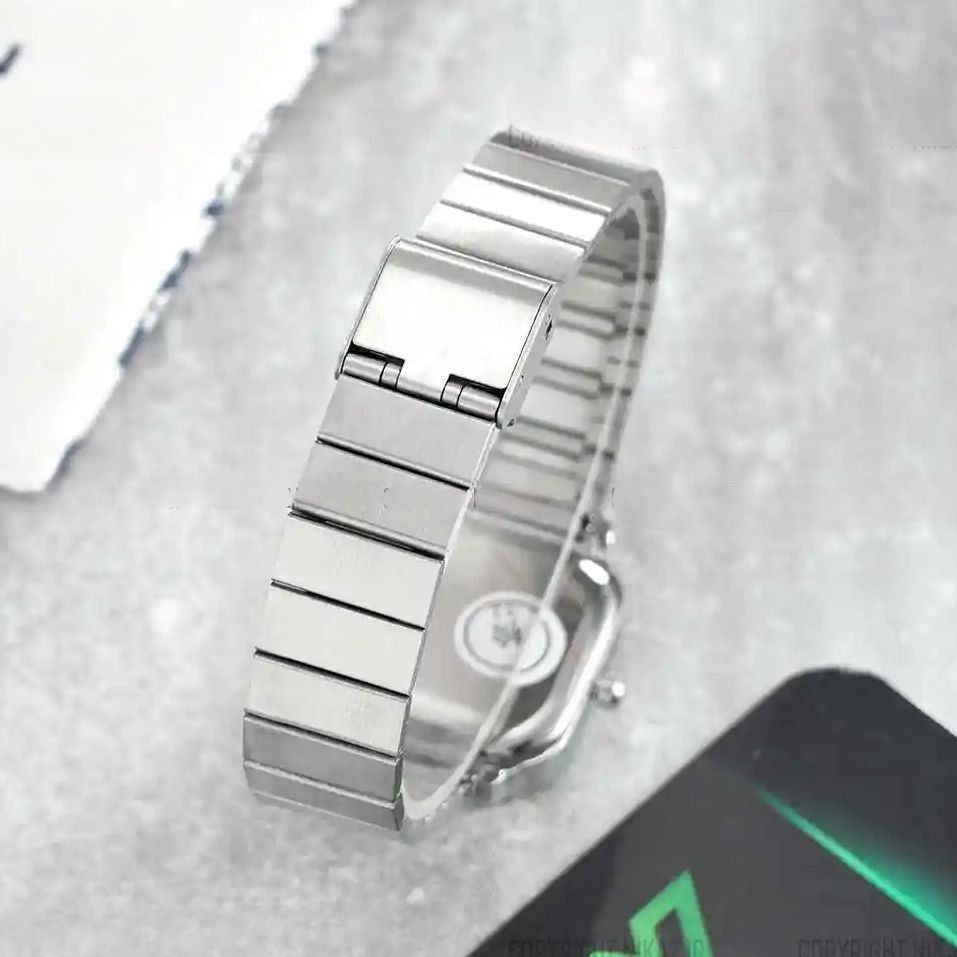 ساعت مچی عقربه ای زنانه مدل بند ریلی 06 - - 2