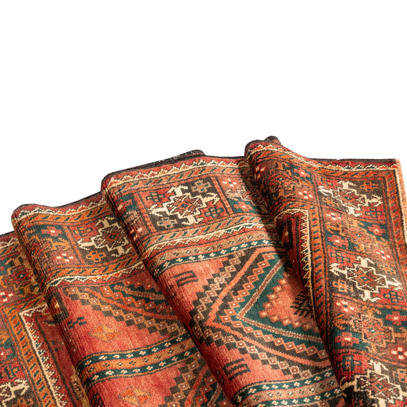 فرش دستبافت دو و نیم متری مدل نقشه بلوچ  کد 33.1848