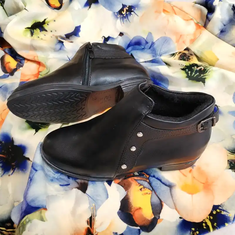 نیم بوت زنانه مدل جانان کد BK