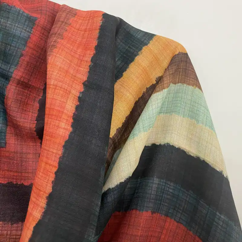 روسری زنانه مدل نخی چهارفصل دست دوز کد A466