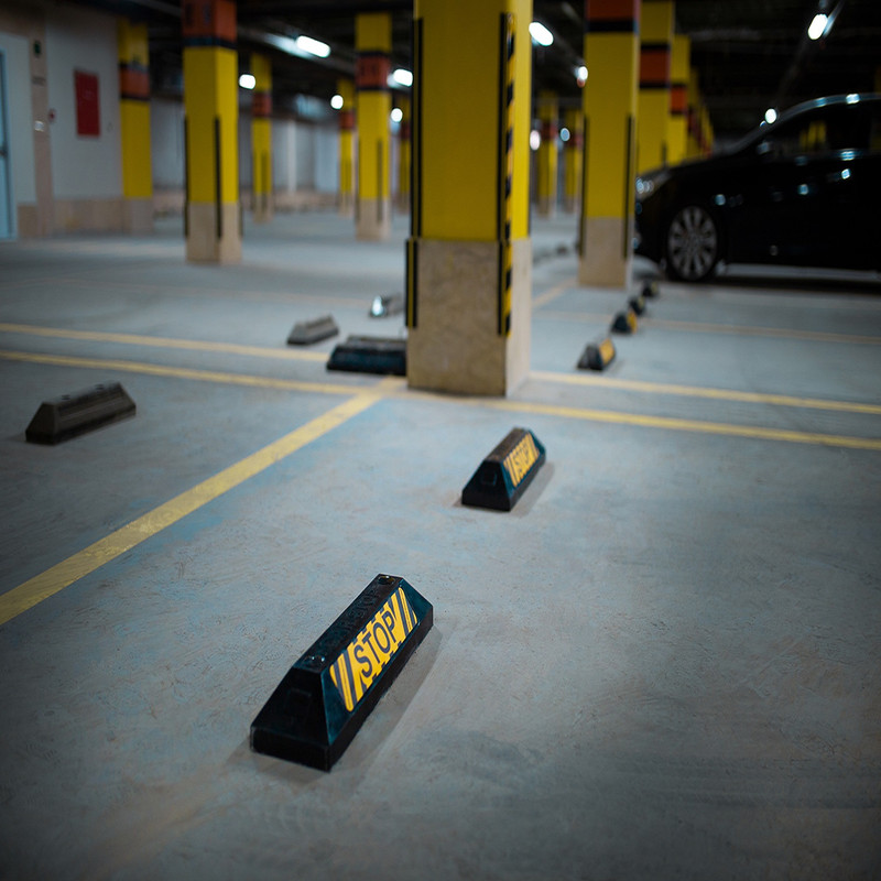 استاپر پارکینگ مدل لاستیکی بسته 2 عددی استاپر پارکینگ مدل لاستیکی بسته 2 عددی