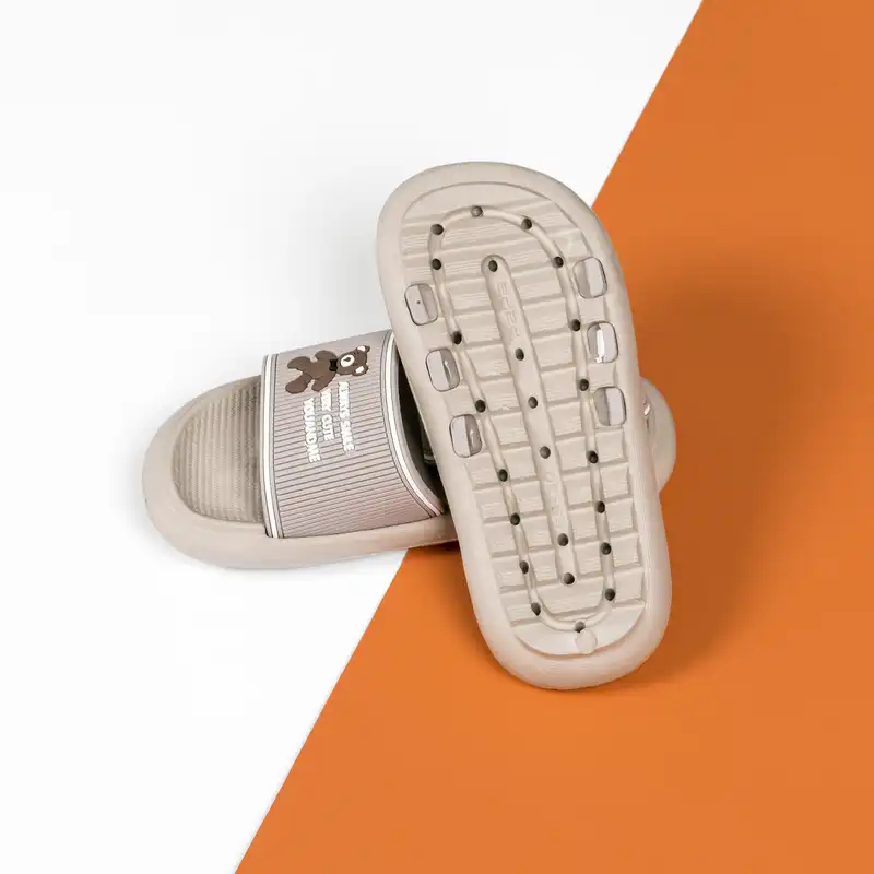 دمپایی زنانه پاپا مدل بارلتا کد NCF.2946