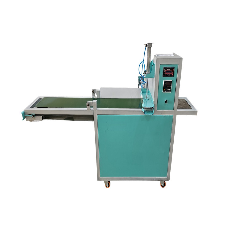 دستگاه پرکن و دوخت دستمال کاغذی مدل Q21