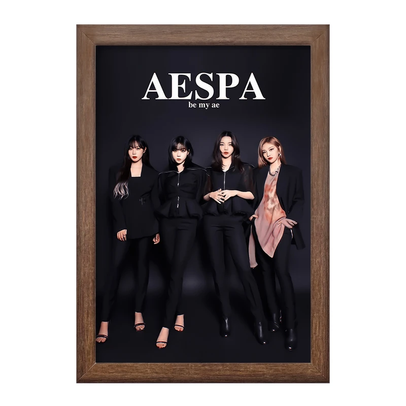 تابلو خندالو طرح گروه آسپا Aespa  کد 19751