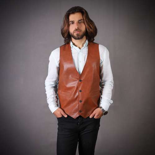 جلیقه مردانه مدل چرم رنگ عسلی