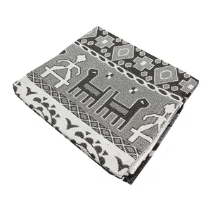 روفرشی مدل ILA78 زمینه قهوه‌ای تیره