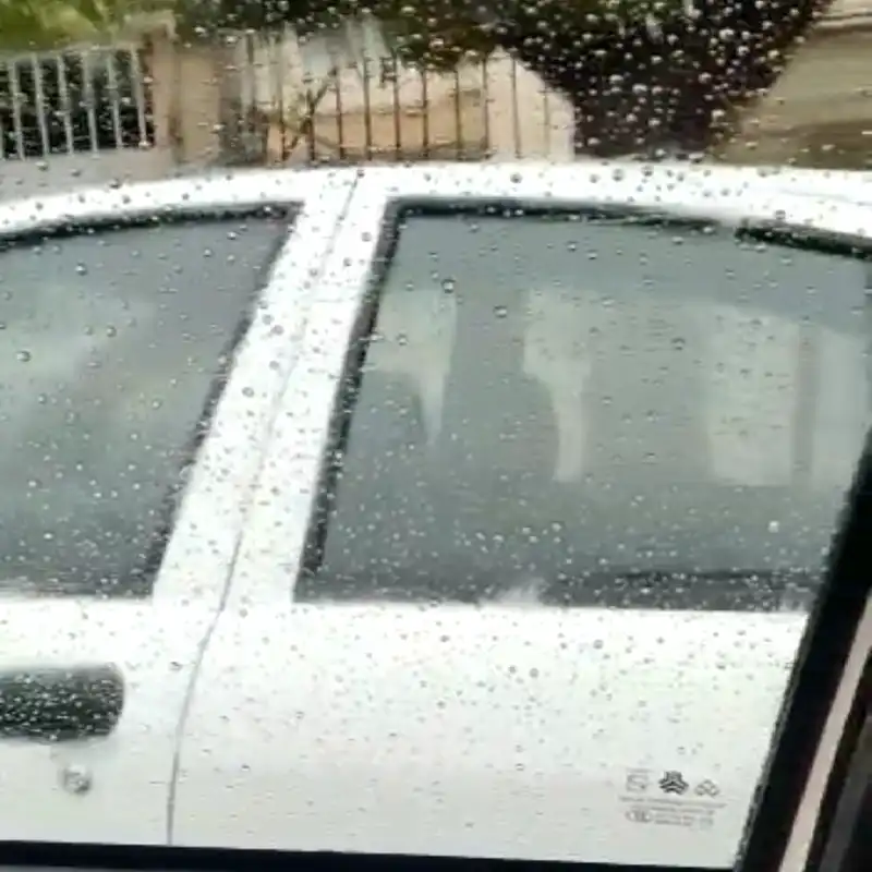 اسپری ضد بخار شیشه خودرو هکش کد 206 حجم 60 میلی لیتر