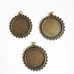 آویز گردنبند مدل خورشیدی بسته 3 عددی 