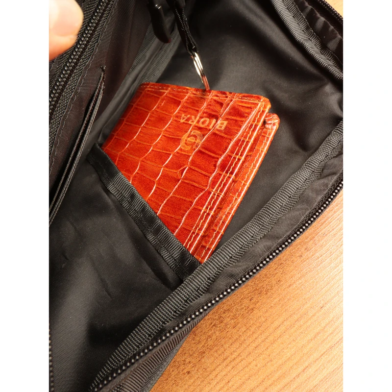 عکس شماره 11 : کیف کراس بادی مردانه مدل sb53 دارای 5 محفظه