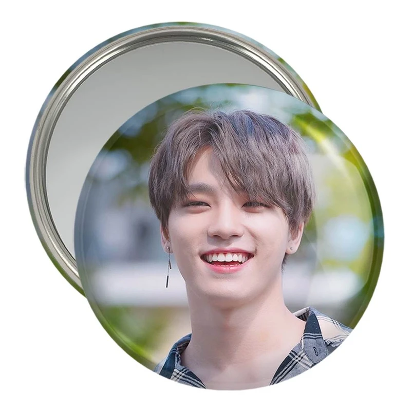 آینه جیبی خندالو مدل دینو گروه سونتین Seventeen  کد 21616