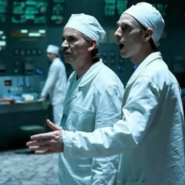 عکس شماره 6 : سریال چرنوبیل اثر یوهان رنک