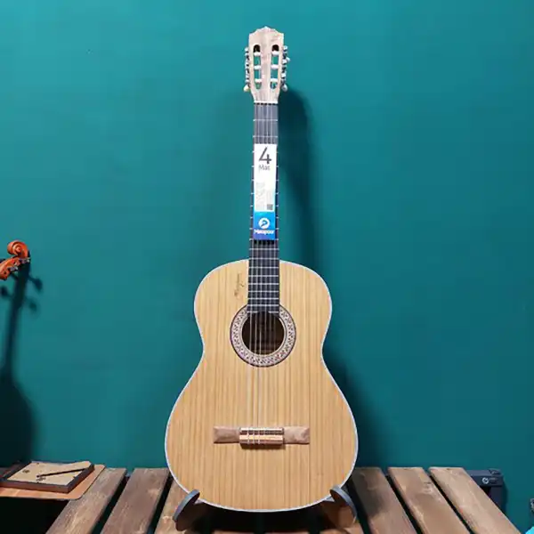 گیتار کلاسیک متاع پور مدل Mat 4