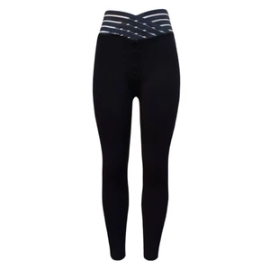 لگینگ زنانه مدل لاکرا