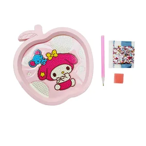 بازی آموزشی مدل ساخت تابلو نقاشی الماسی طرح سانریو A888-7