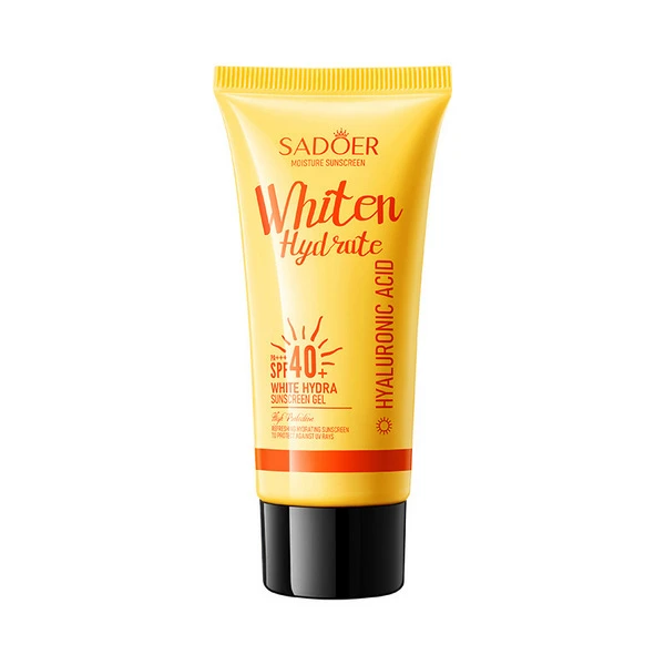 کرم ضدآفتاب بی رنگ دست و صورت سادور SPF 40 مدل هیالورونیک اسید محافظ UVA، UVB، +++P مناسب برای انواع پوست حجم ۵۰ میلی لیتر