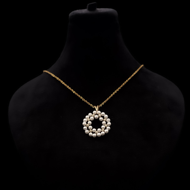 گردنبند طلا 18 عیار زنانه با طرح حلقه‌ای (فلامینگو) ناریا مدل گل