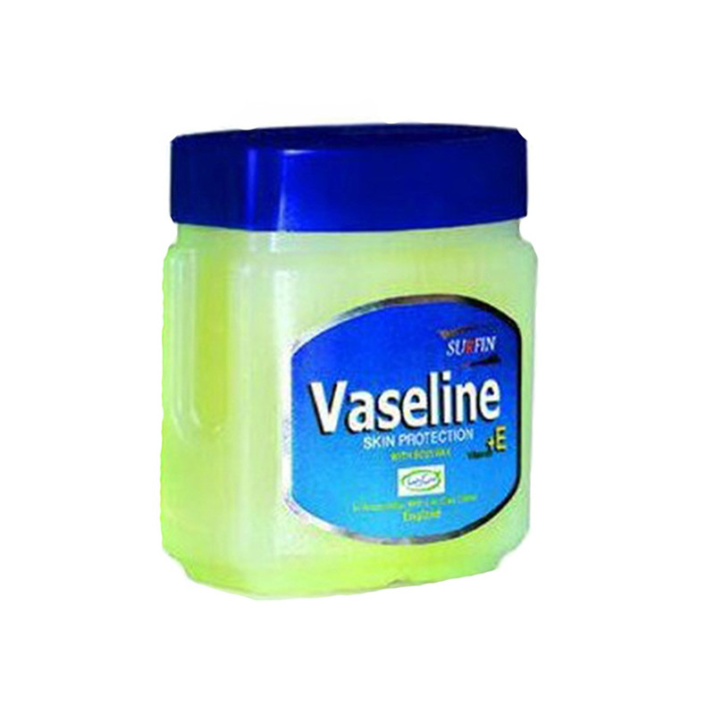 وازلین ویتامینه  سورفین حجم 135 گرمی