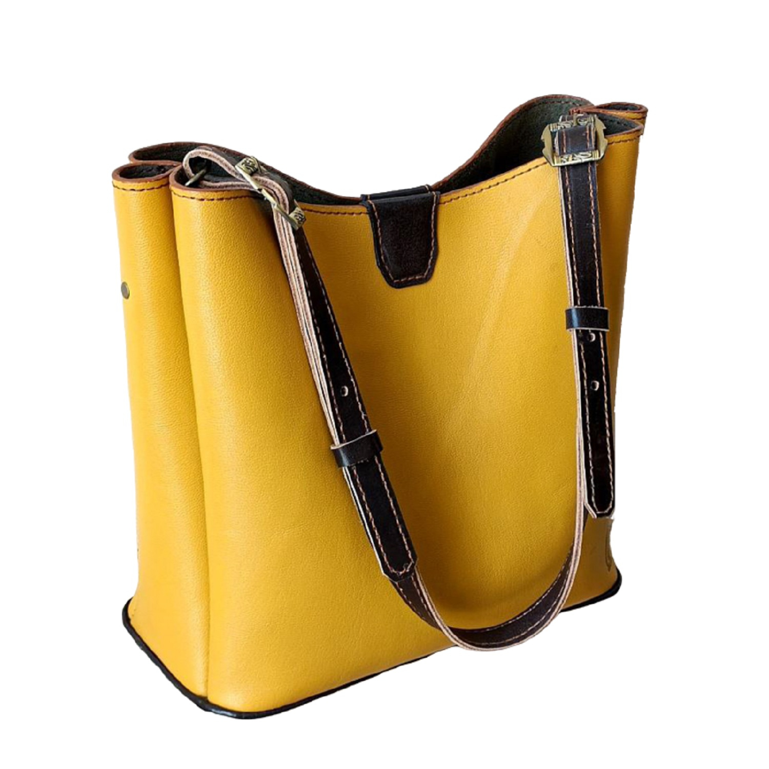 کیف دوشی دست دوز زنانه چرمکده چارما مدل زیگما