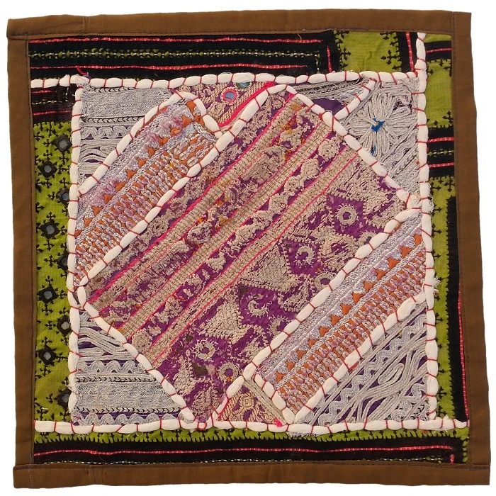 رومیزی سوزن دوزی مدل چهل تیکه عسلی کد KOH13