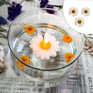 شمع شناور مدل بابونه بسته 3 عددی