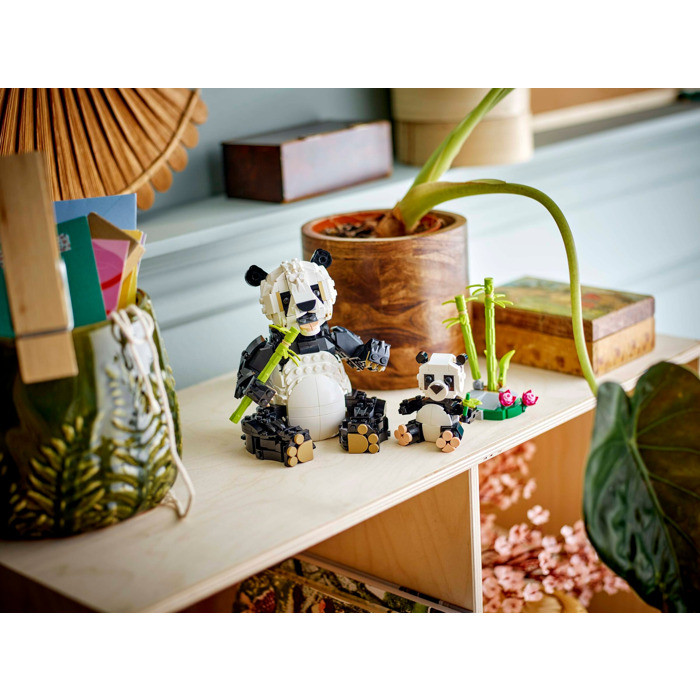 لگو سری کریتور مدل Wild Animals: Panda Family کد 31165