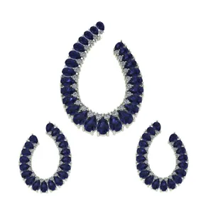 نیم ست طلا 18 عیار اونیکست مدل 2051/2 Sapphire
