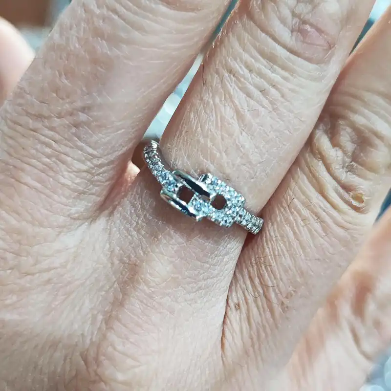 انگشتر نقره زنانه مدل جواهری JW5081