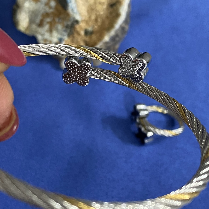 نیم ست دخترانه مدل DampR110 نیم ست دخترانه مدل DampR110