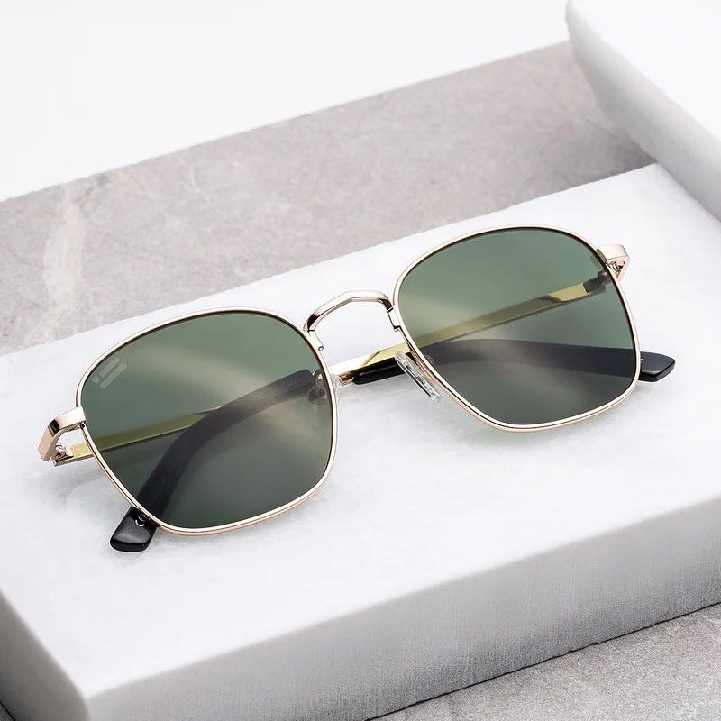 عینک آفتابی دیفرانکلین مدل Classic-Square-Gold -  - 4