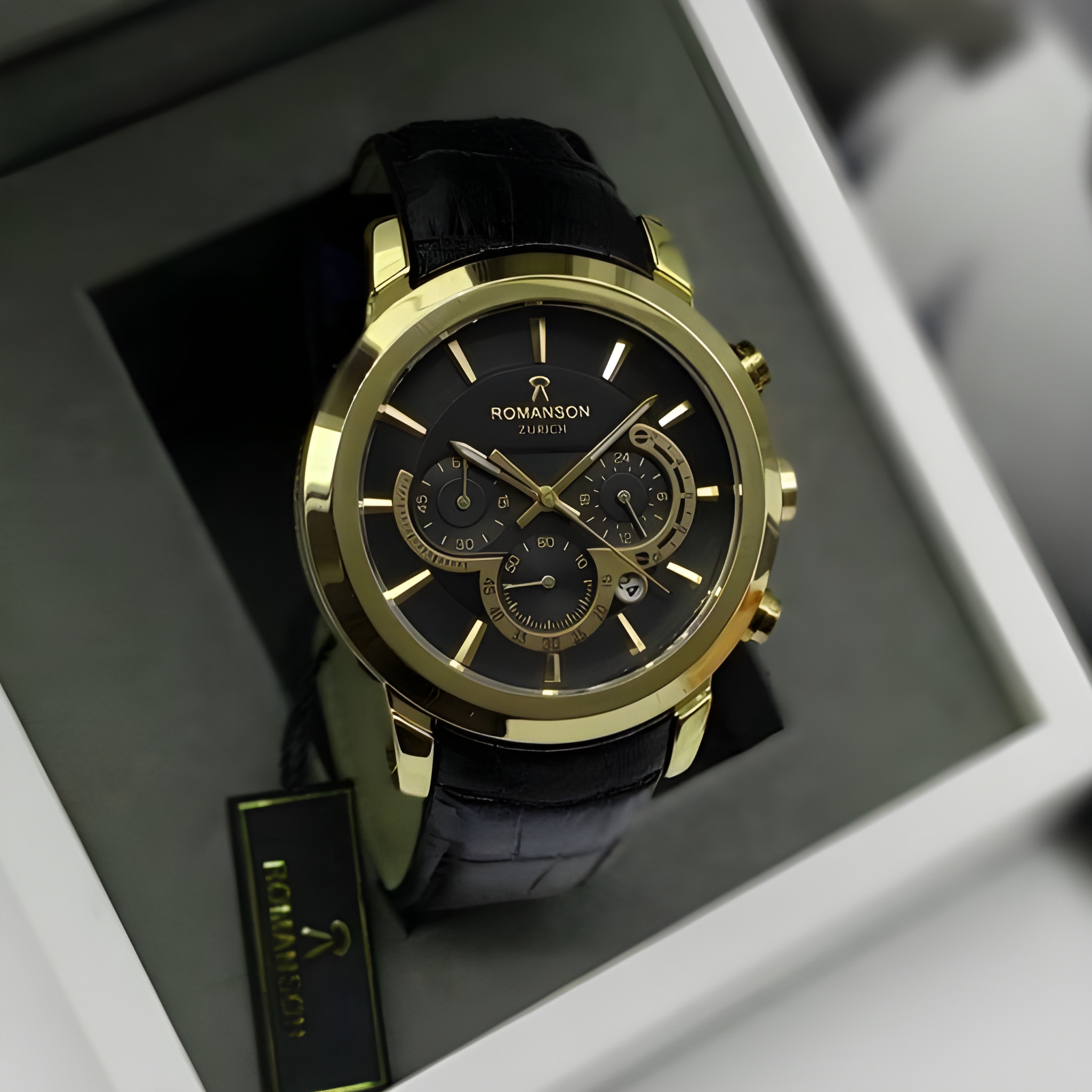 ساعت مچی عقربهای مردانه رومانسون مدل سه موتور کورنوگراف بند چرمی کوکو قفل مخفی ساعت مچی عقربهای مردانه رومانسون مدل سه موتور کورنوگراف بند چرمی کوکو قفل مخفی