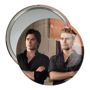 آینه جیبی خندالو مدل خاطرات یک خون آشام The Vampire Diaries  کد 20241