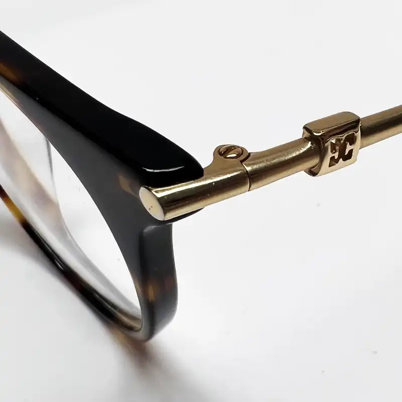 فریم عینک طبی زنانه اسکادا مدل VESA42F