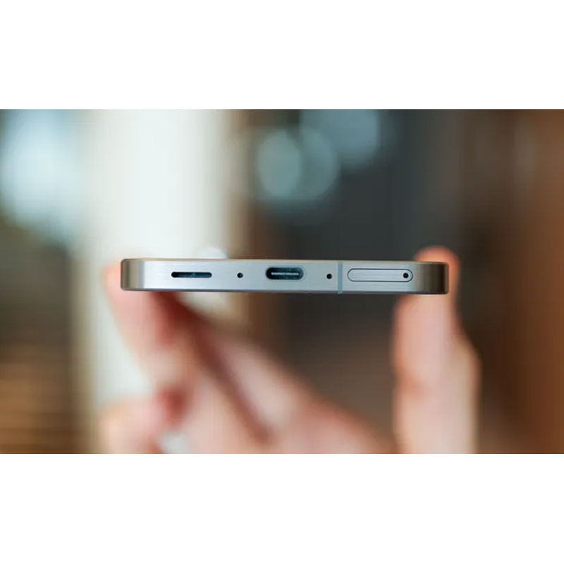 گوشی موبایل سامسونگ مدل Galaxy A56 دو سیم کارت ظرفیت 256 گیگابایت و رم 12 گیگابایت - ویتنام - به همراه شارژر 45 وات سامسونگ